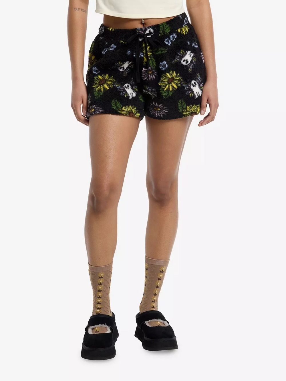 NWT Hot Topic Thorn and Fable Ghost Sherpa Shorts